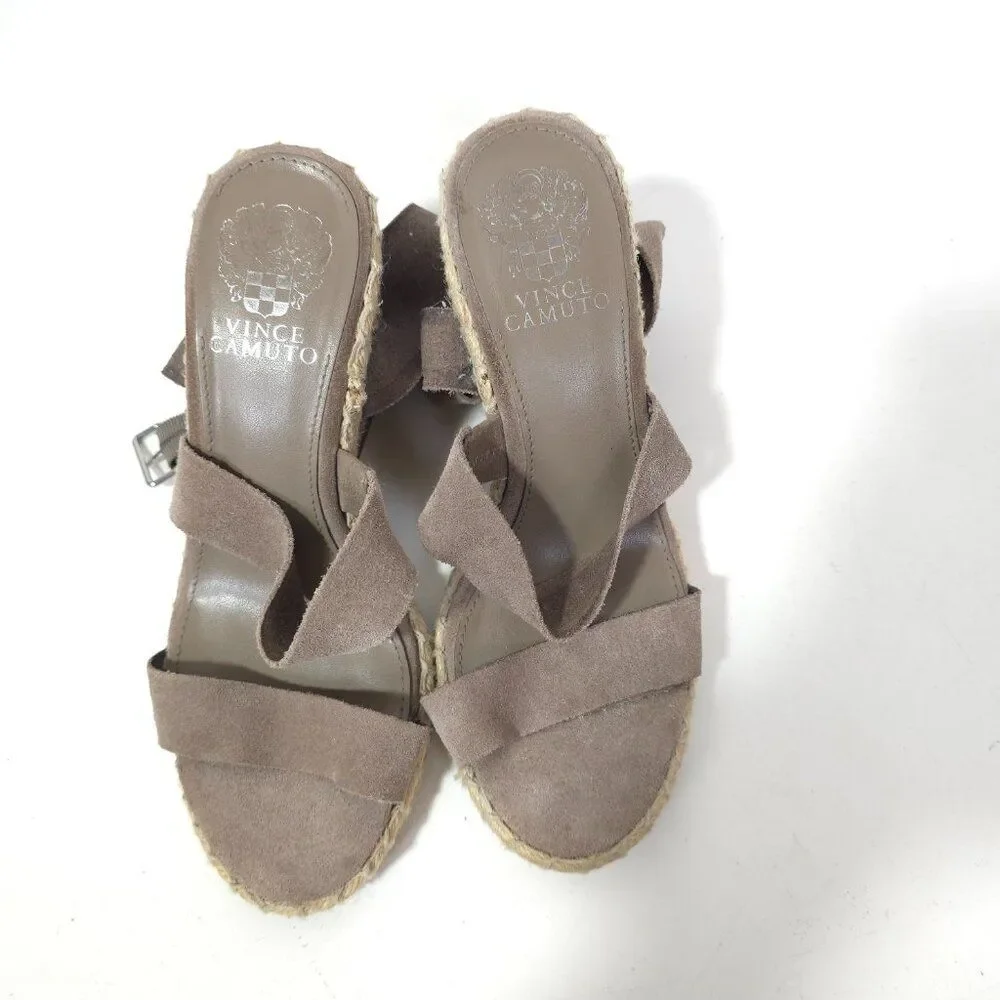 Vince Camuto gray it normal
